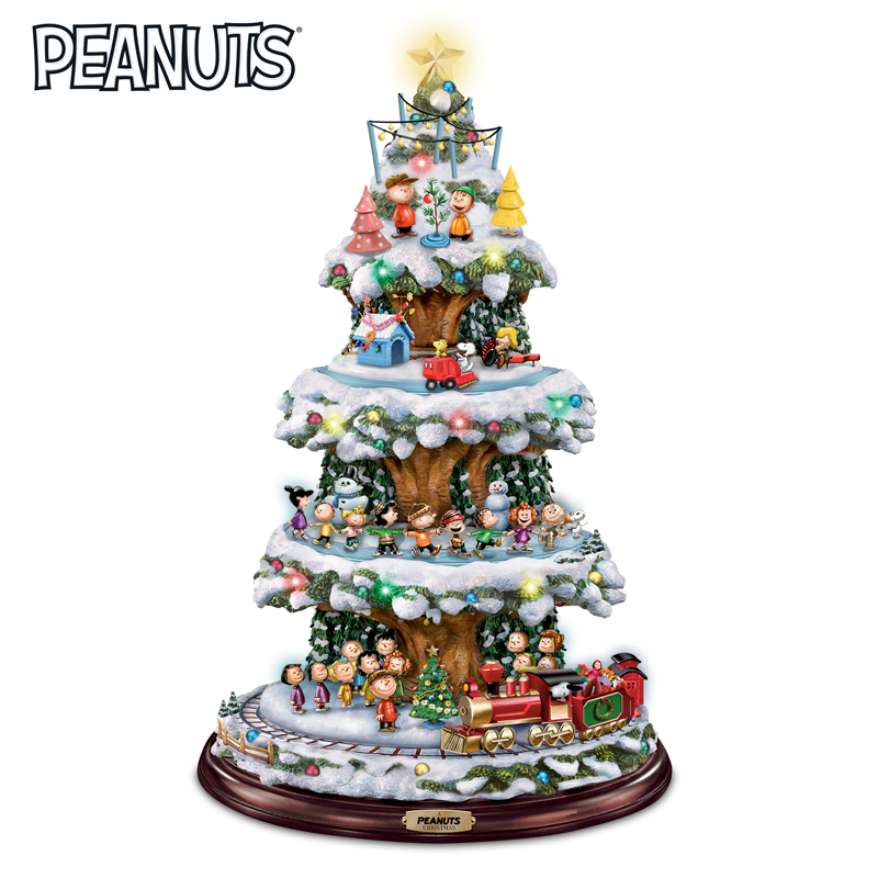 A PEANUTS Christmas Tabletop Tree