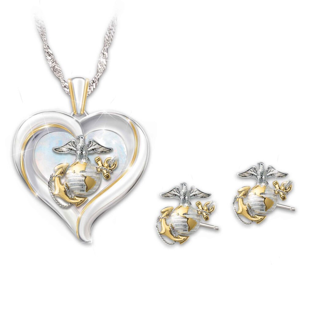 Heart of the USMC Pendant Necklace and Earrings Set