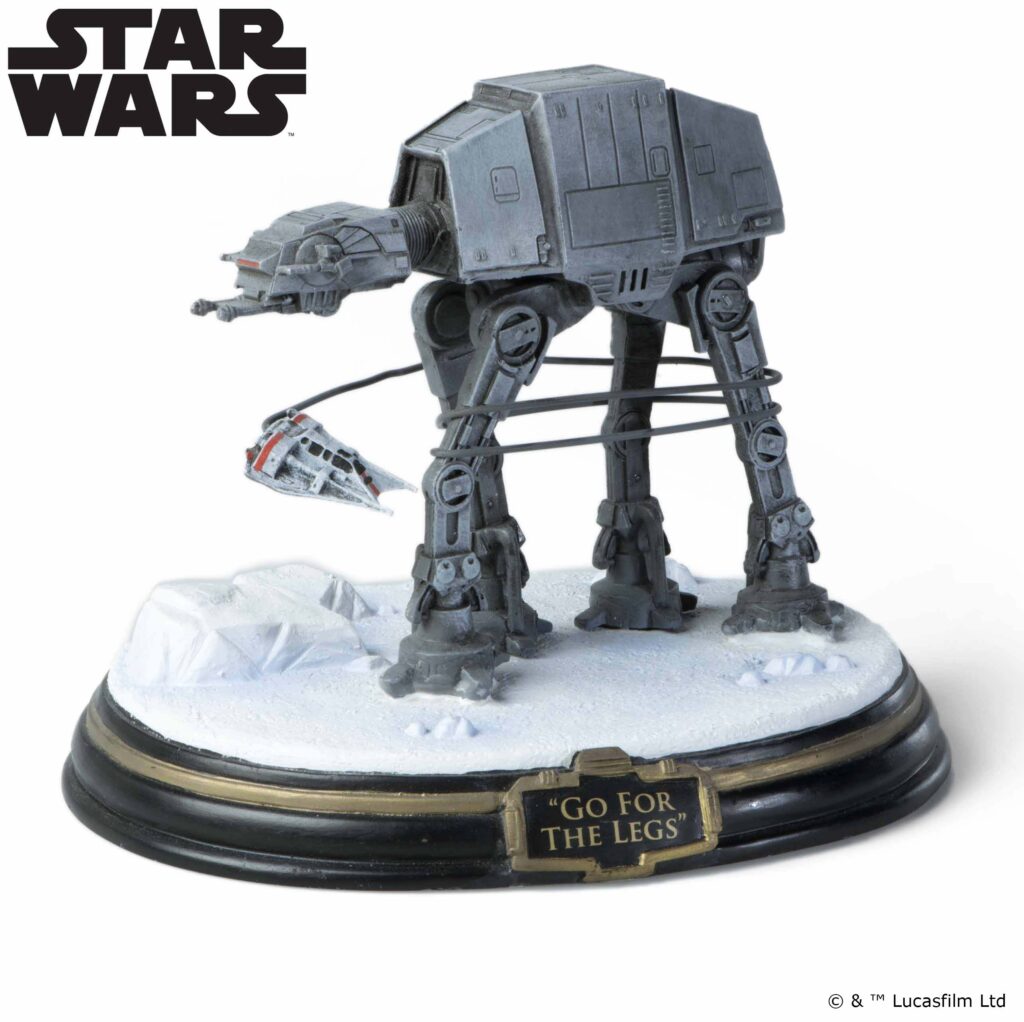 STAR WARS Epic Moments Sculpture Collection